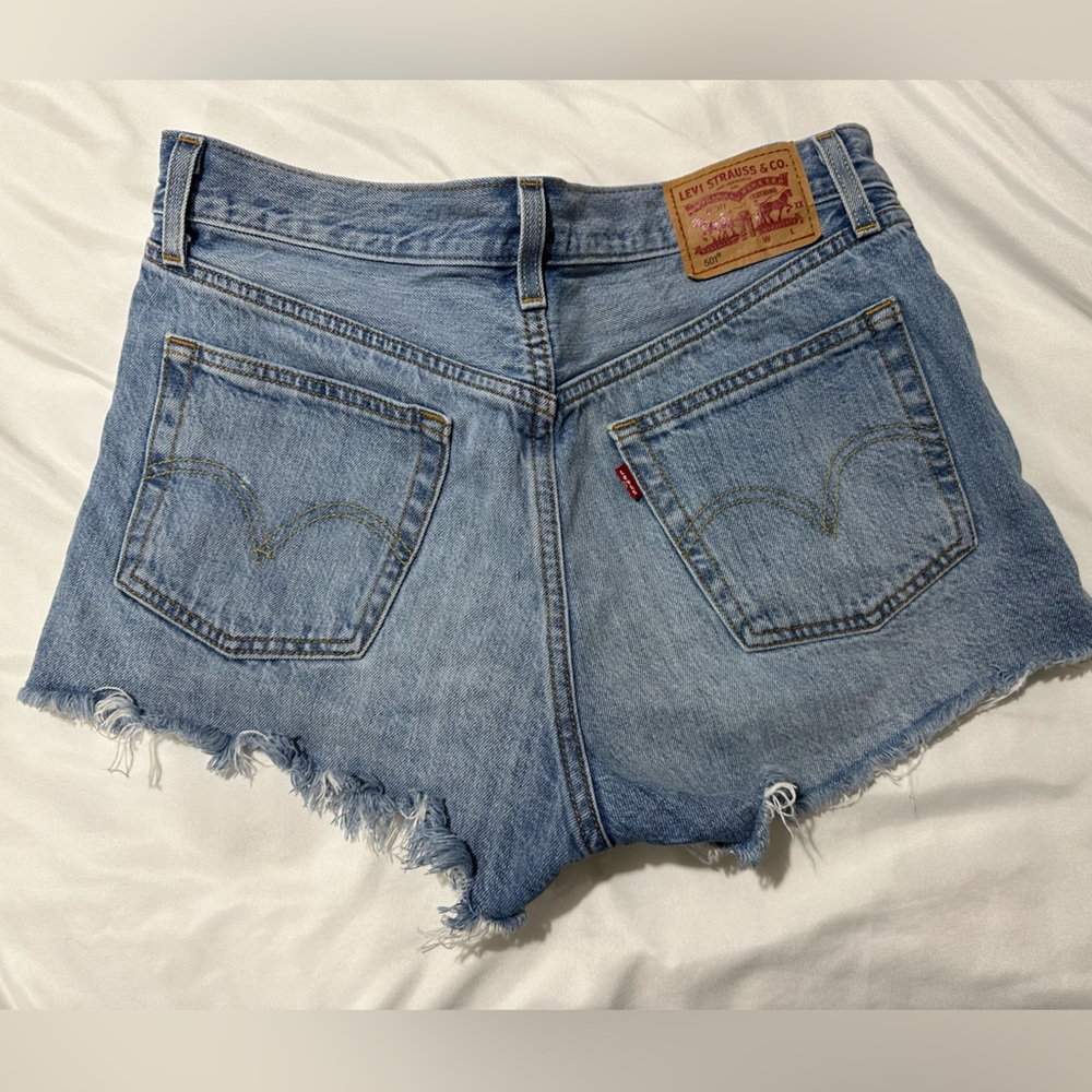 levi 501 jean shorts